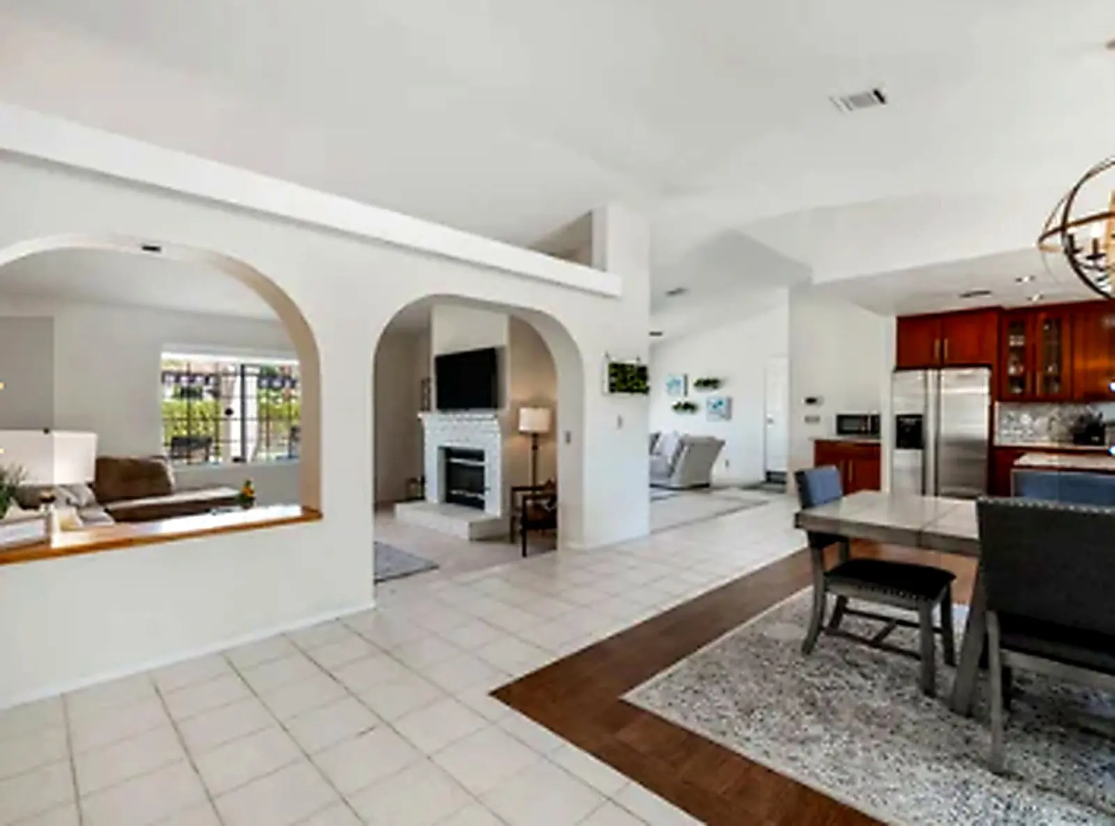 Arched living and dining area