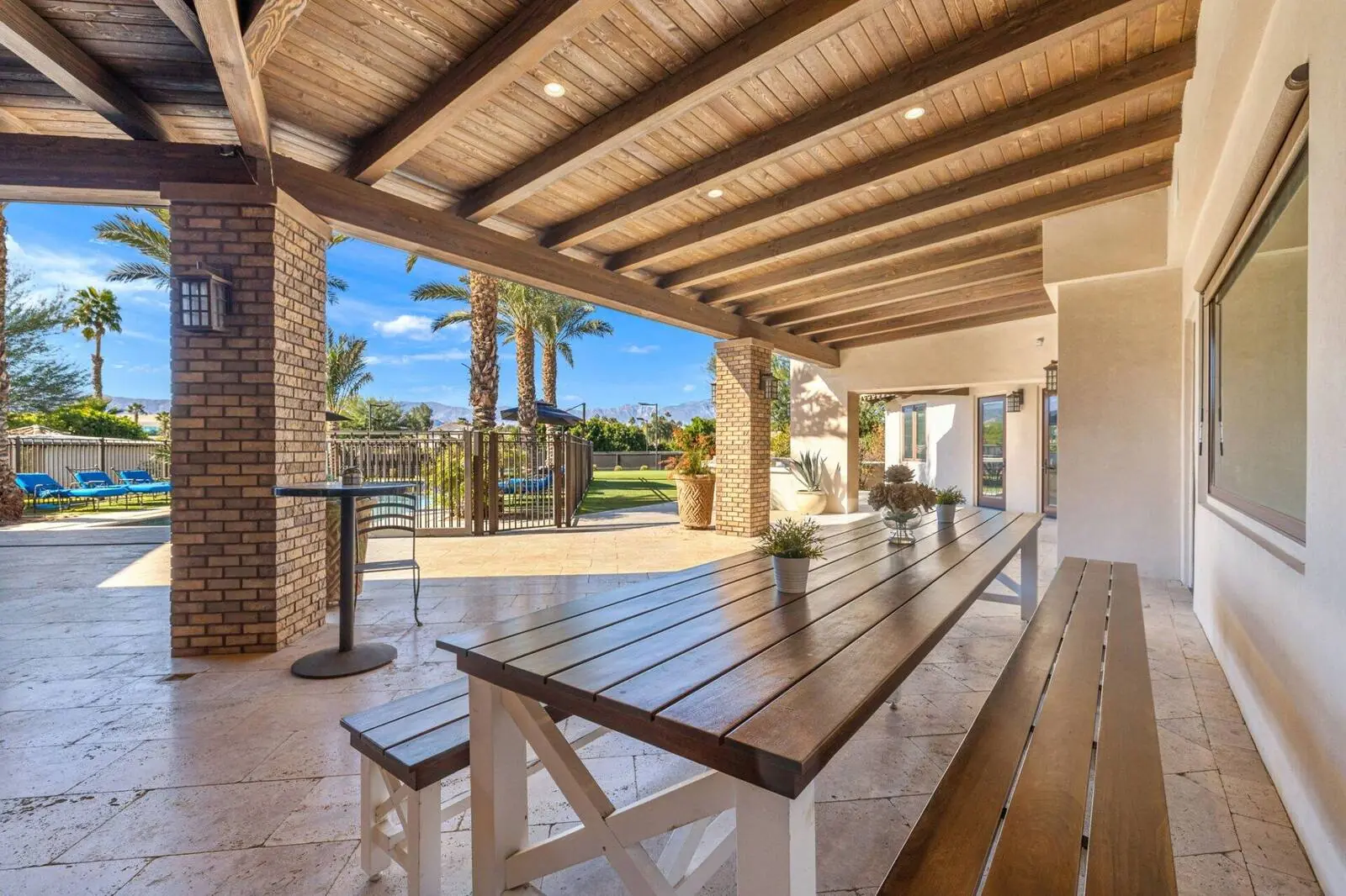 Outdoor dining bench area